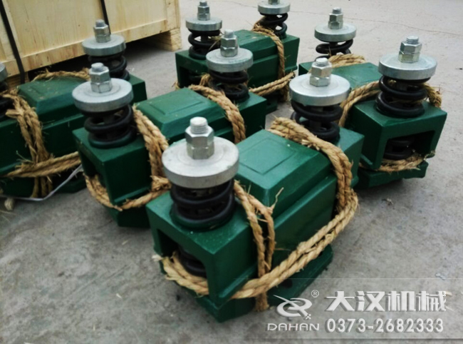 CZ電磁倉(cāng)壁振動(dòng)器